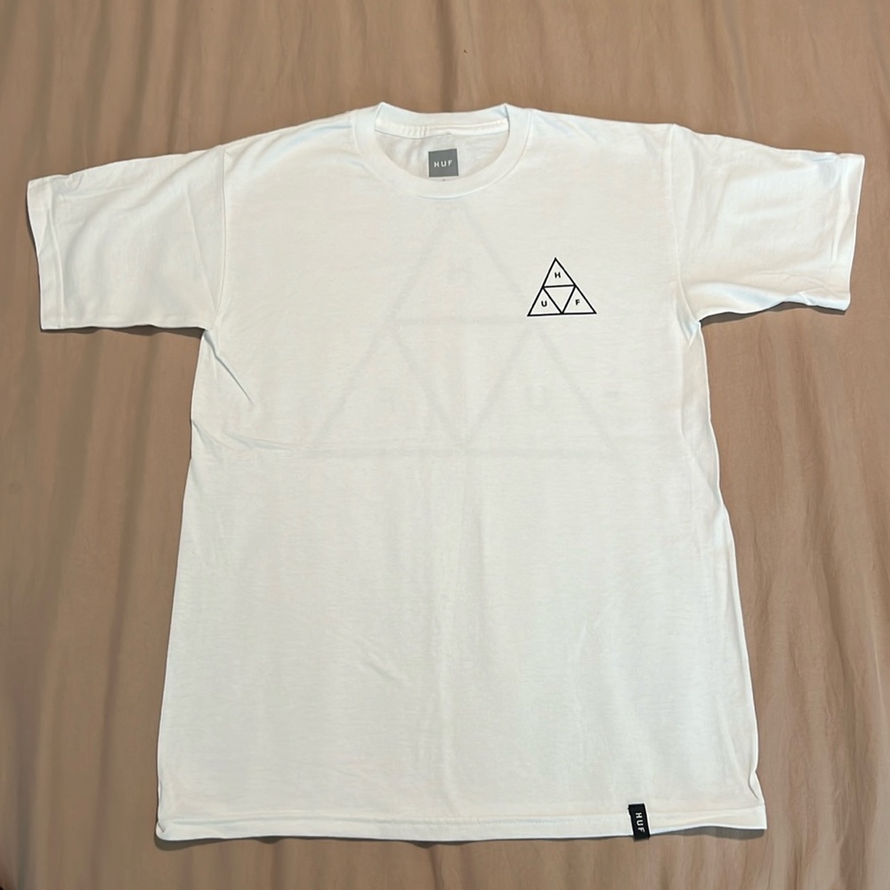Men’s HUF tshirt white size small